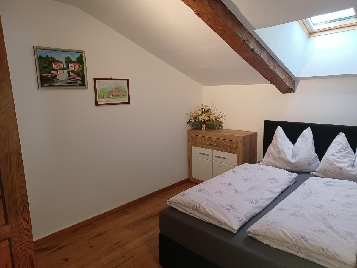Kuglerhof Apartment Dobbiaco Bagian luar foto