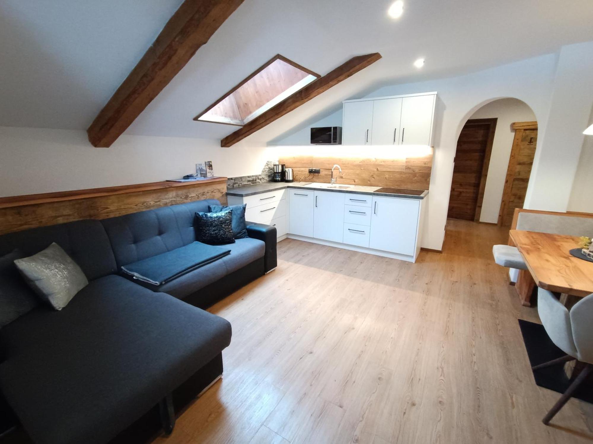 Kuglerhof Apartment Dobbiaco Bagian luar foto